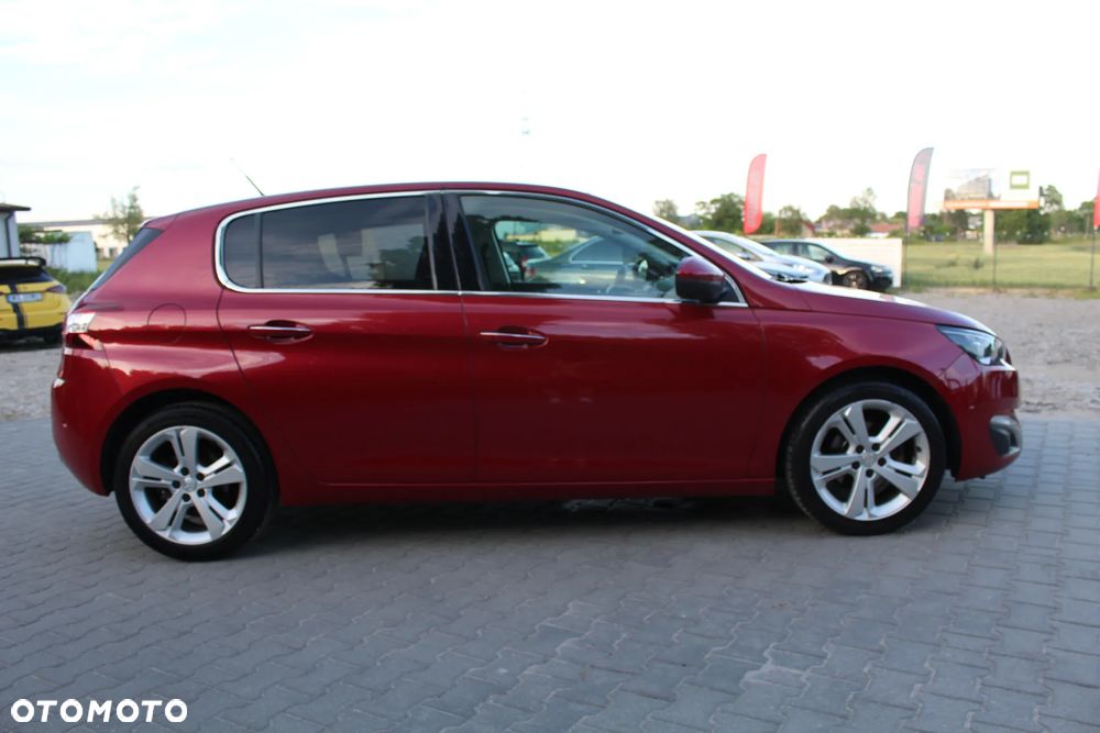 Peugeot 308 1.2 PureTech Allure S&S - 8