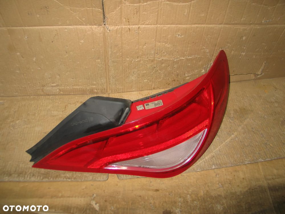 lampa tyl tylna mercedes CLA C117 W117 A1179061800 oryginal - 3