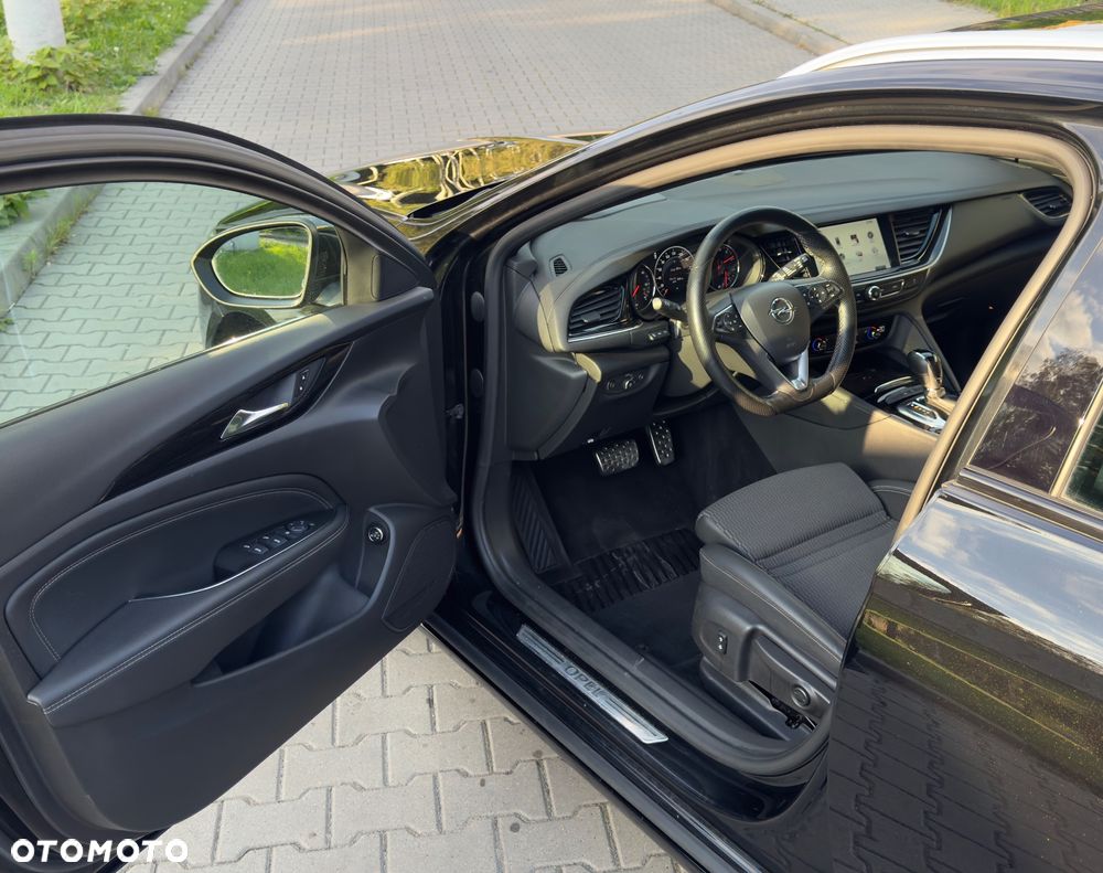 Opel Insignia CT 2.0 CDTI Exclusive S&S - 10