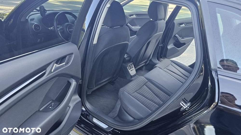 Audi A3 Sportback 2.0 TDI Attraction - 12