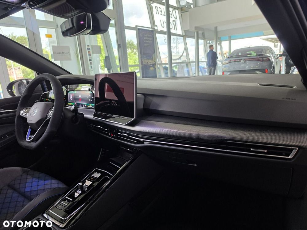 Volkswagen Golf Variant - 17