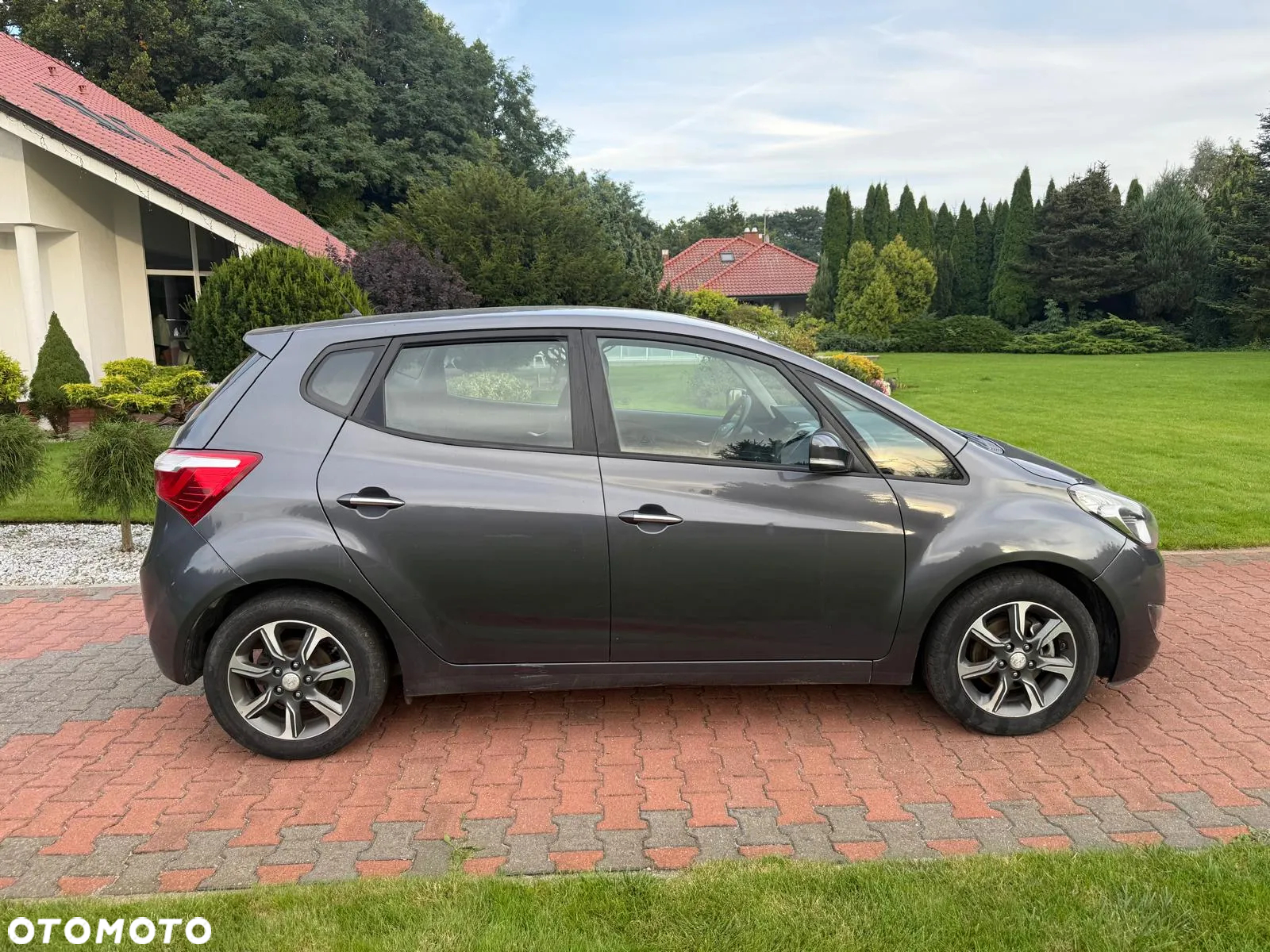 Hyundai ix20 1.4 CRDi BlueDrive Comfort - 15