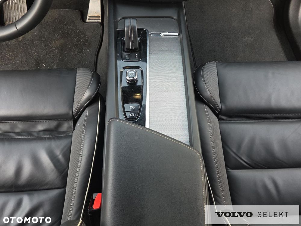 Volvo XC 60 B5 D AWD Geartronic RDesign - 22