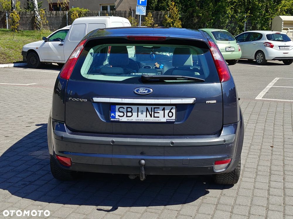Ford Focus 1.6 TDCi Ambiente - 9
