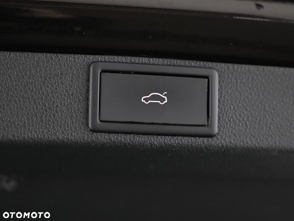 Skoda Octavia 2.0 TDI RS DSG - 26