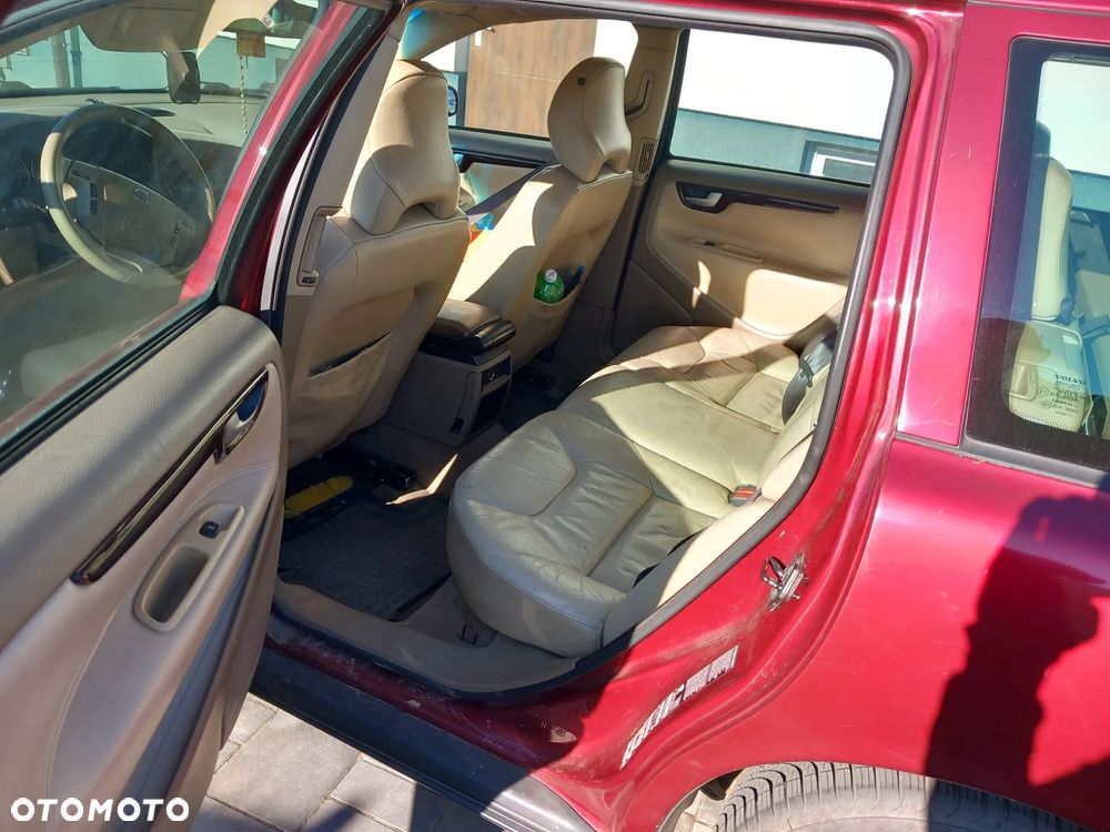 Volvo V70 2.4D - 6