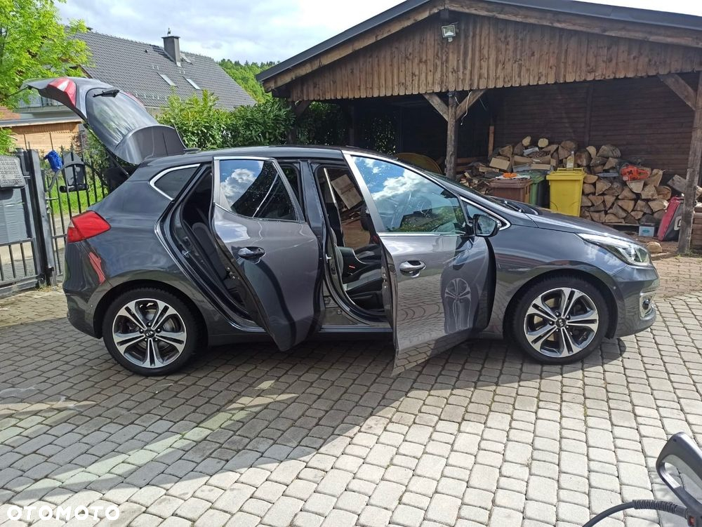 Kia Ceed Cee'd 1.6 GDI L Business Line DCT - 2