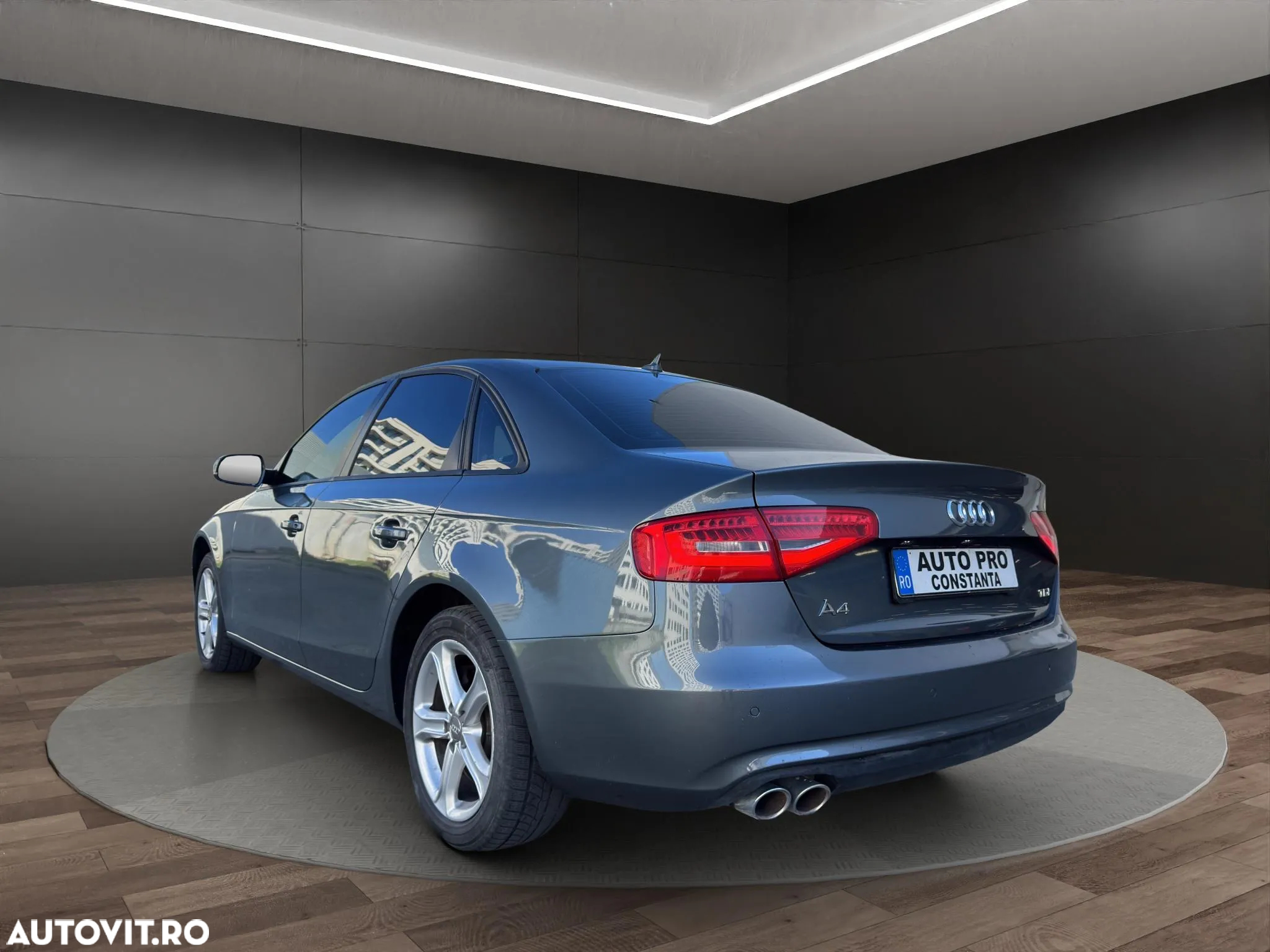 Audi A4 - 4