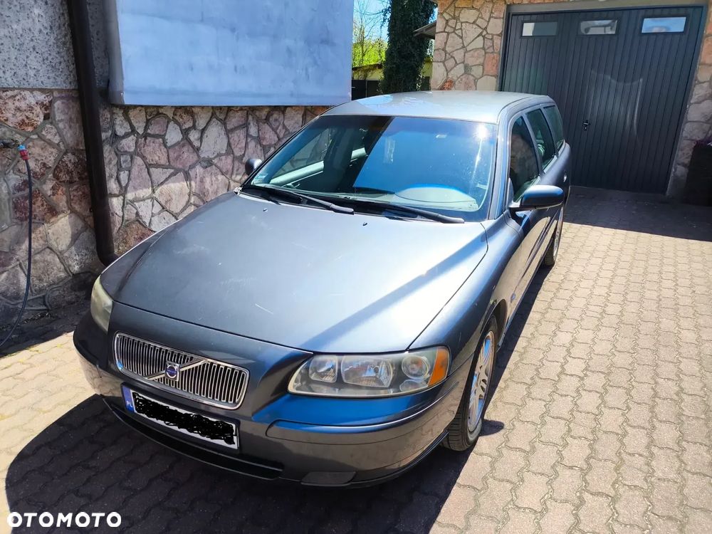 Volvo V70 - 1