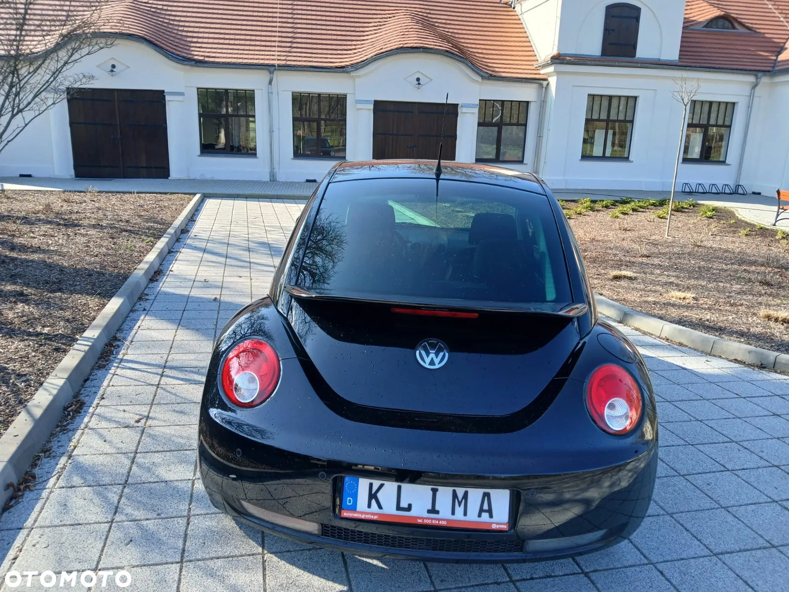 Volkswagen New Beetle - 26