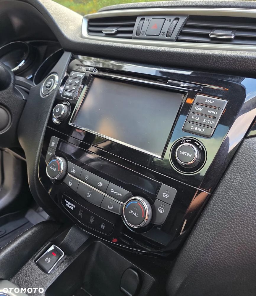 Nissan Qashqai - 32