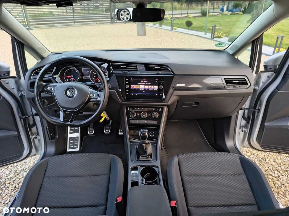 Volkswagen Touran 2.0 TDI BMT United - 29
