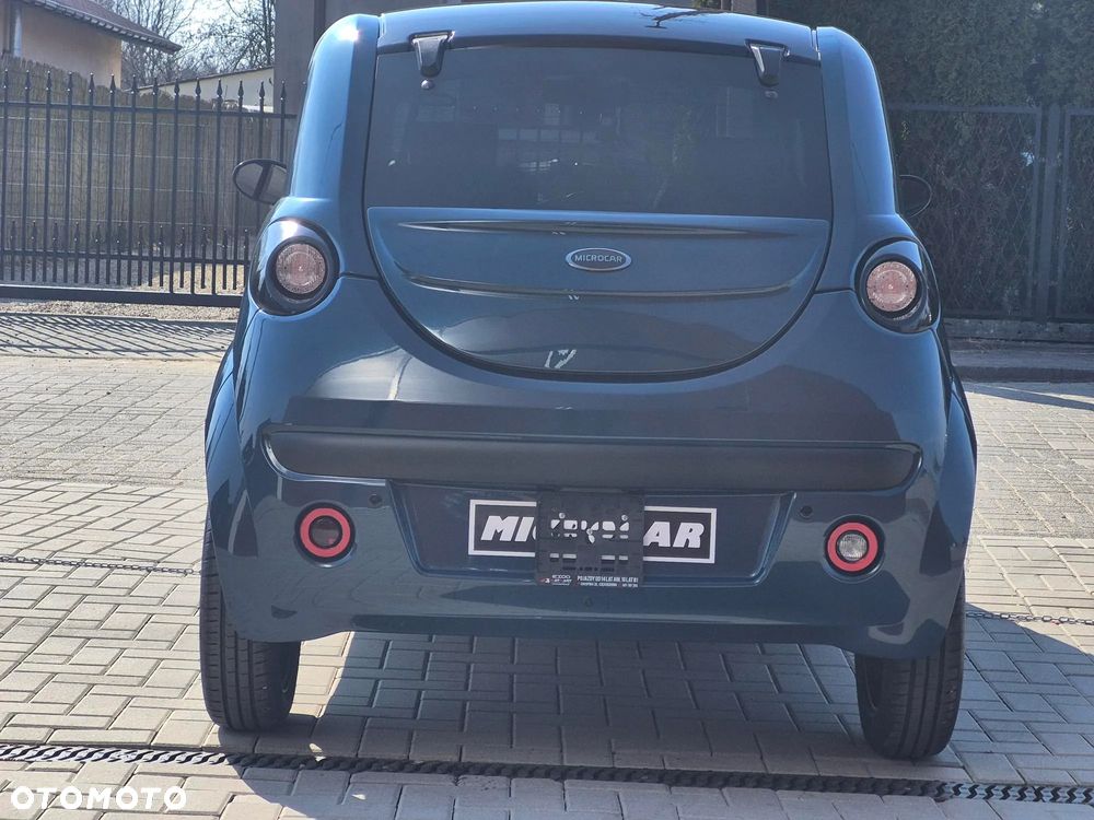 Microcar DUE - 17