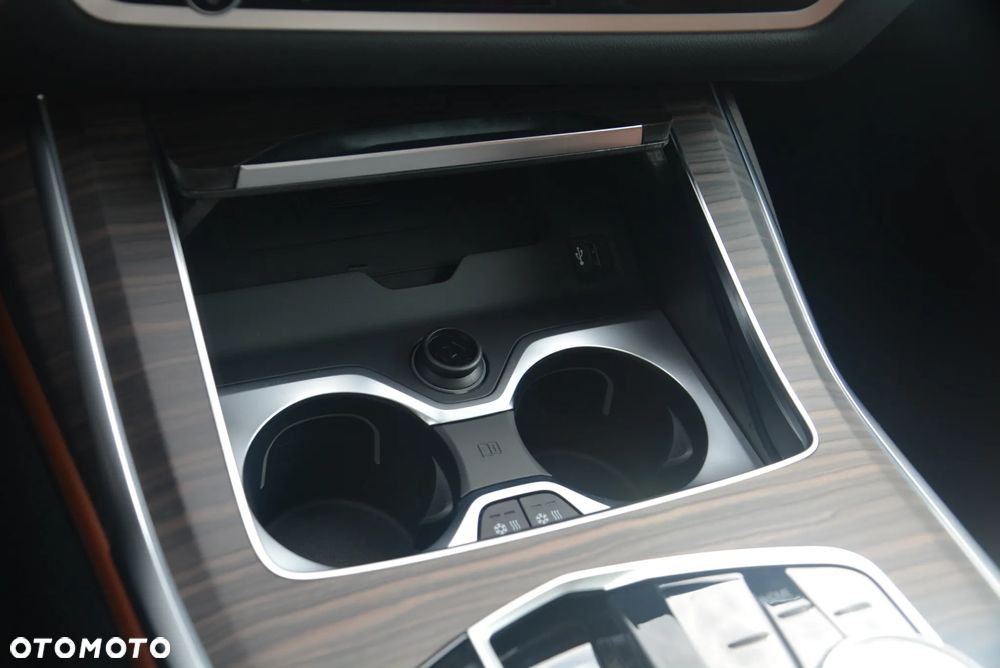 BMW X7 - 27