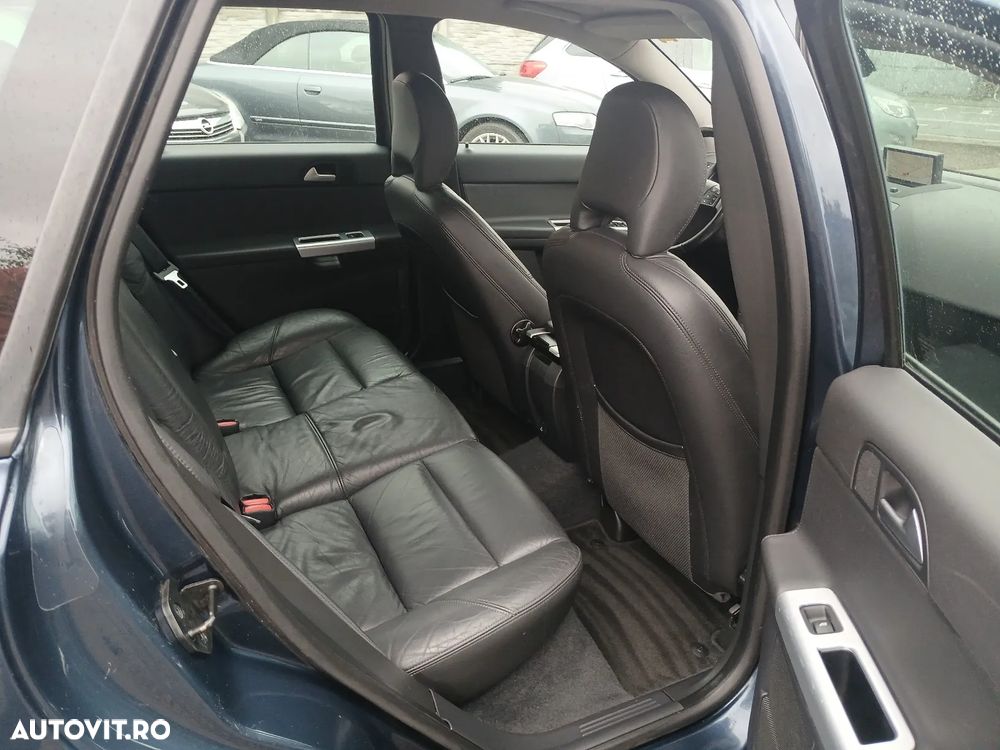 Volvo V50 DPF D2 Summum - 12