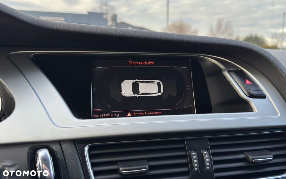 Audi A4 Avant 2.0 TFSI quattro S tronic S line Sportpaket - 22