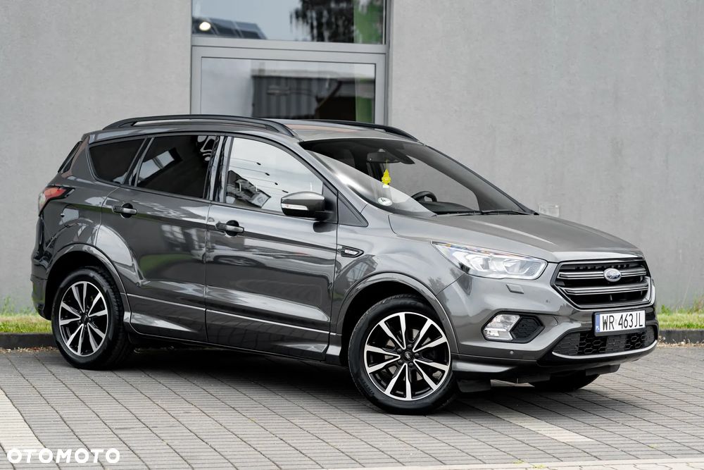Ford Kuga 1.5 EcoBoost 2x4 ST-Line - 9