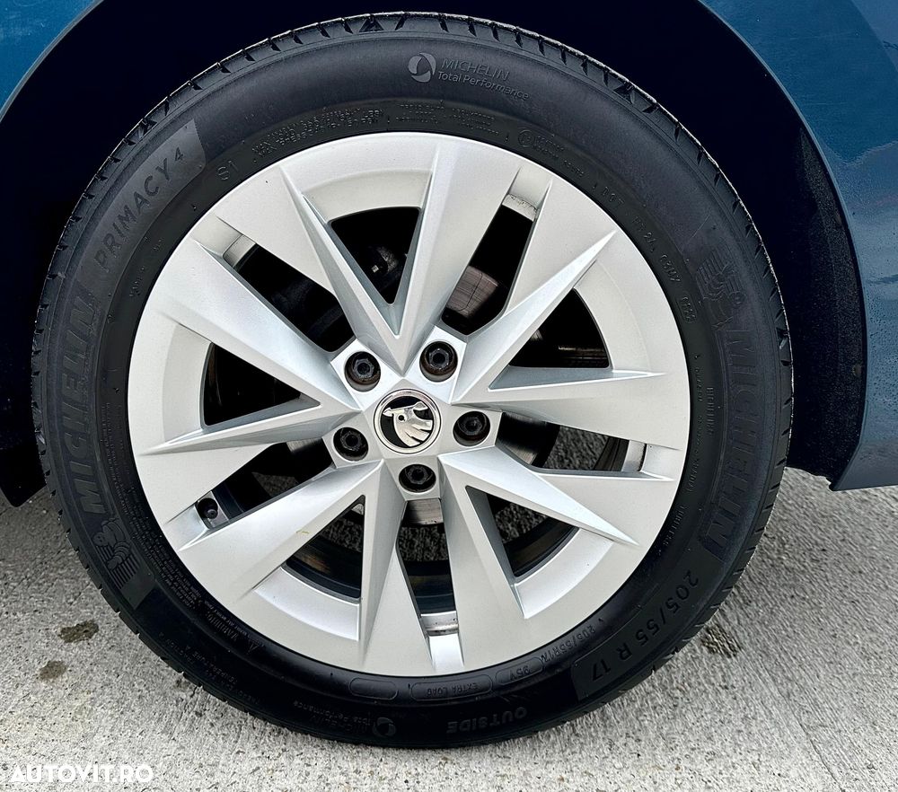 Skoda Octavia 2.0 TDI DSG Ambition - 16