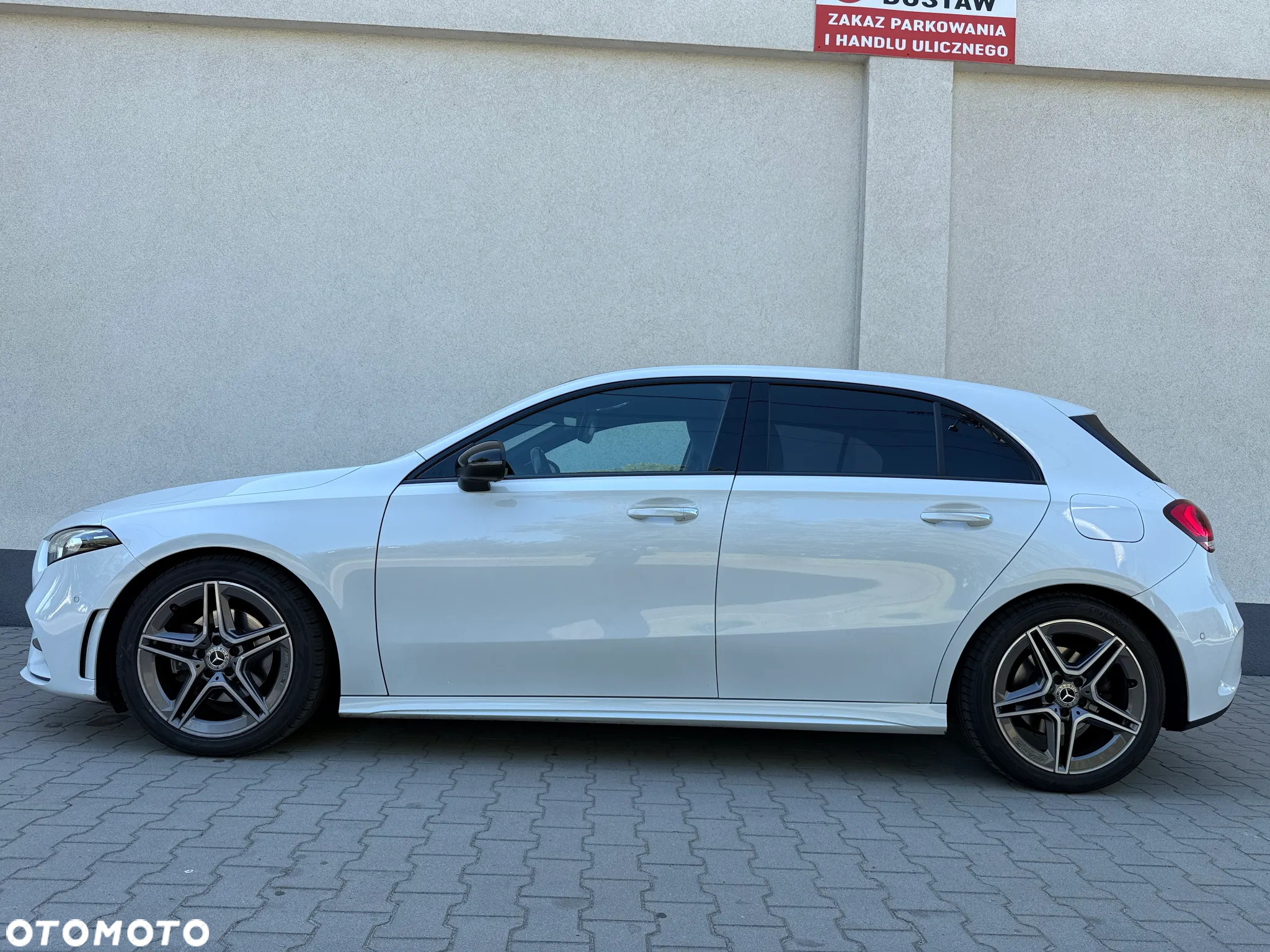 Mercedes-Benz Klasa A 200 7G-DCT AMG Line - 15