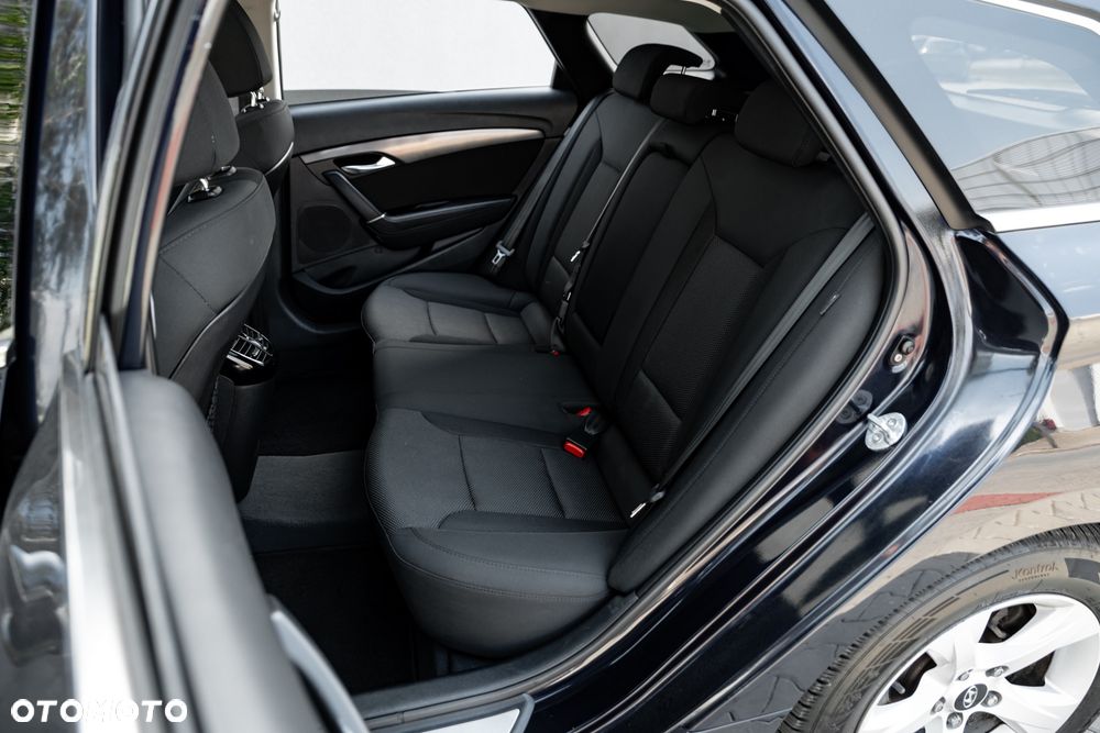 Hyundai i40 - 19