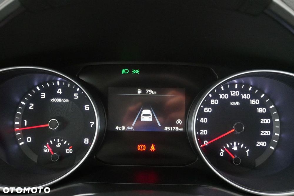 Kia Ceed 1.5 T-GDI M - 9