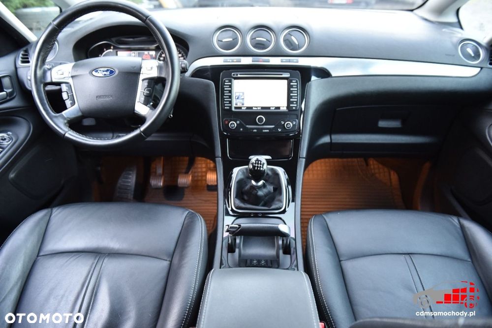 Ford S-Max - 22