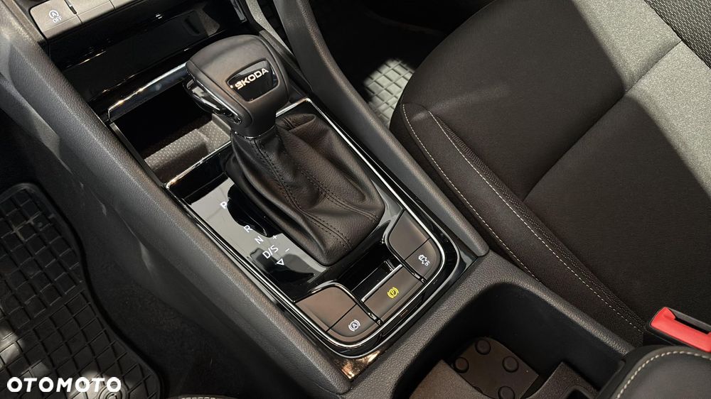 Skoda Karoq 1.5 TSI ACT Selection DSG - 16