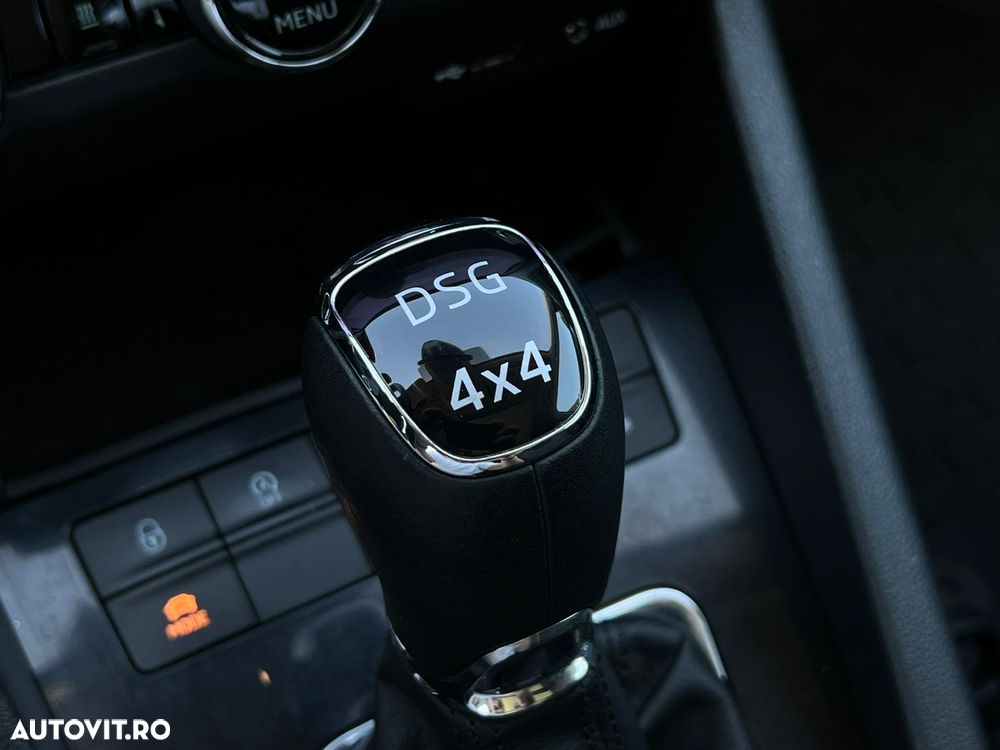 Skoda Octavia 2.0 TDI 4X4 DSG Style - 29