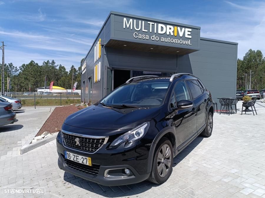 Peugeot 2008 1.5 BlueHDi Signature - 1