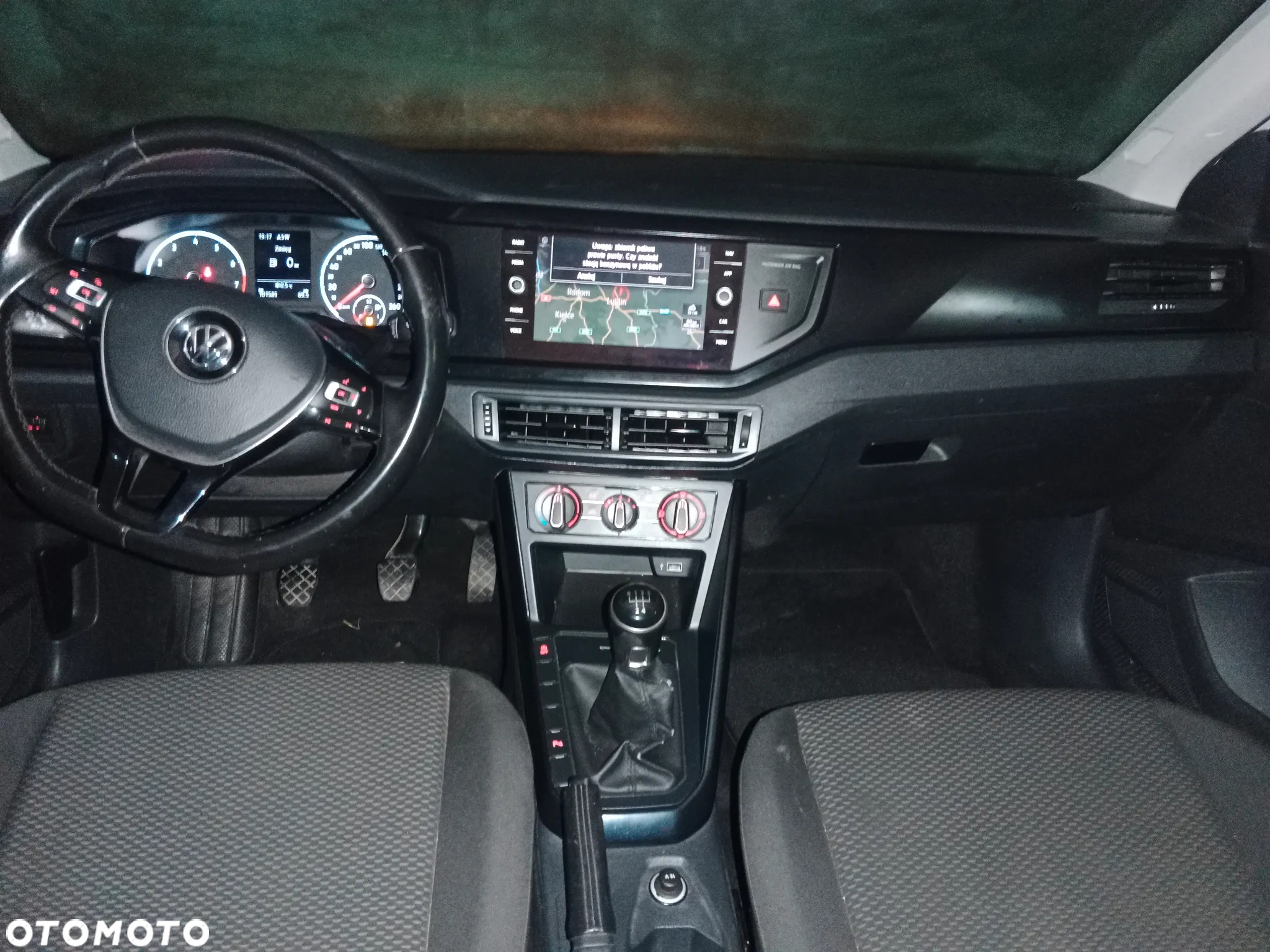 Volkswagen Polo 1.0 TSI Comfortline - 17