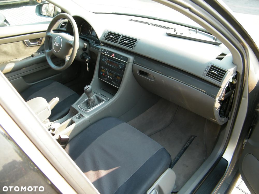 Audi A4 B6 2.0 B 130KM silnik ALT skrzynia FTX lakier LY7Q - 5