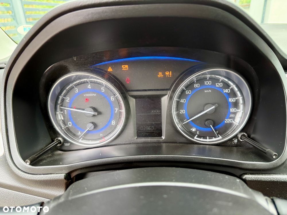 Suzuki Baleno 1.2 Dualjet Club - 32