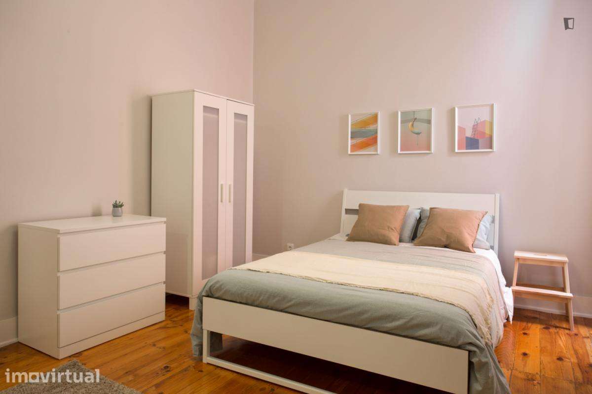 Quarto - localizado em Penha de França Lisbon - Grande imagem: 2/29