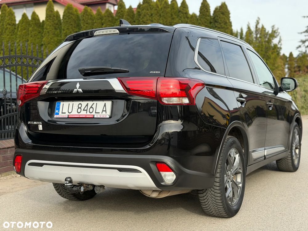Mitsubishi Outlander 2.0 Intense + Navi 4WD CVT - 4
