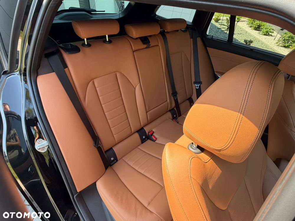 BMW Seria 3 320d M Sport Shadow sport - 11