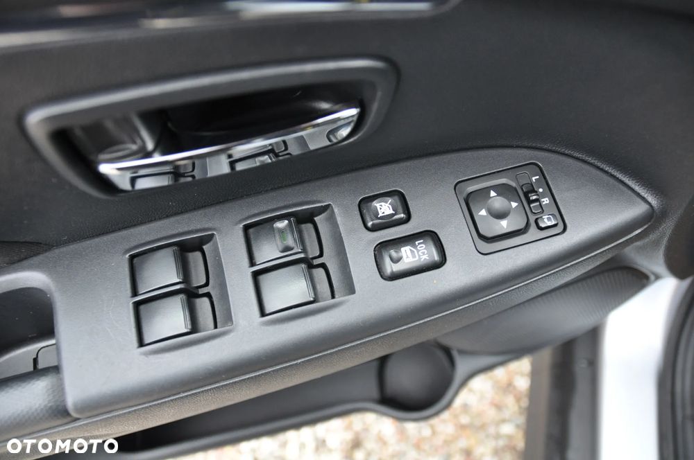 Mitsubishi ASX 1.6 2WD SUV-Star+ - 12