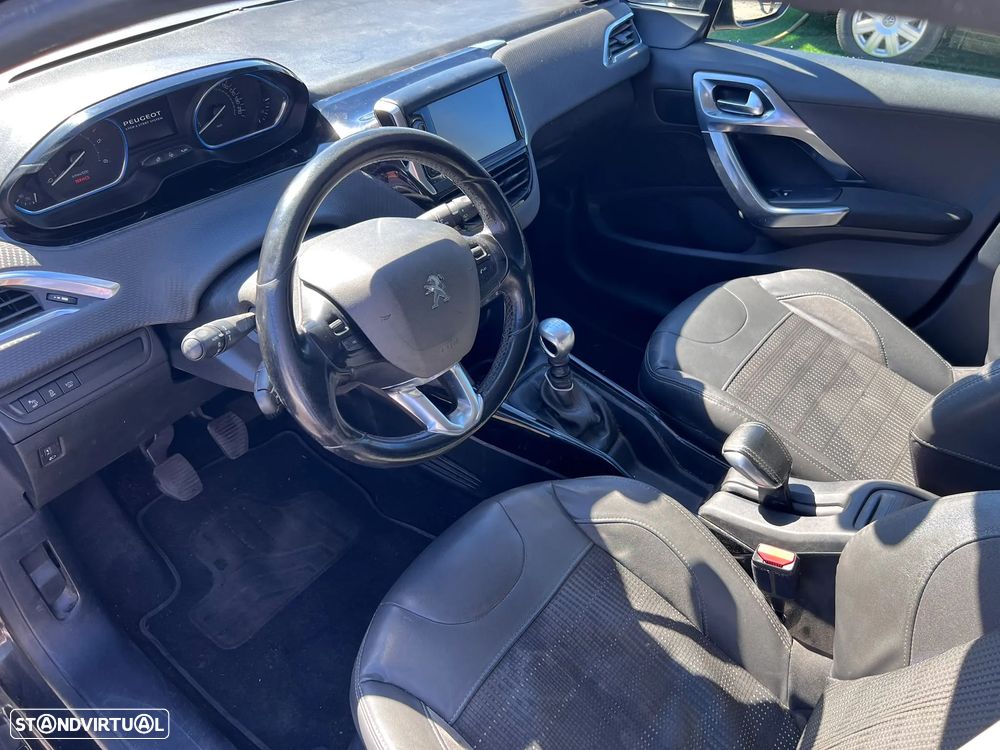 Peugeot 2008 BlueHDi FAP 120 STOP & START Allure - 8
