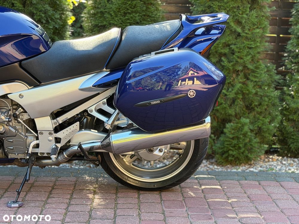 Yamaha FJR - 18