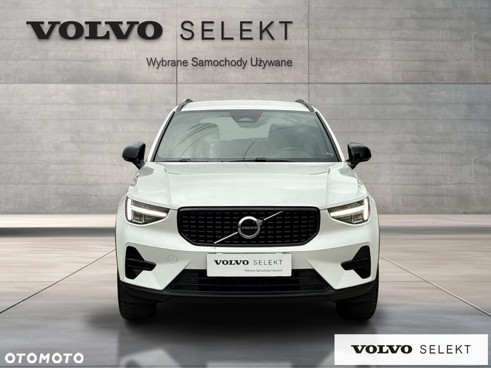 Volvo XC 40 - 4