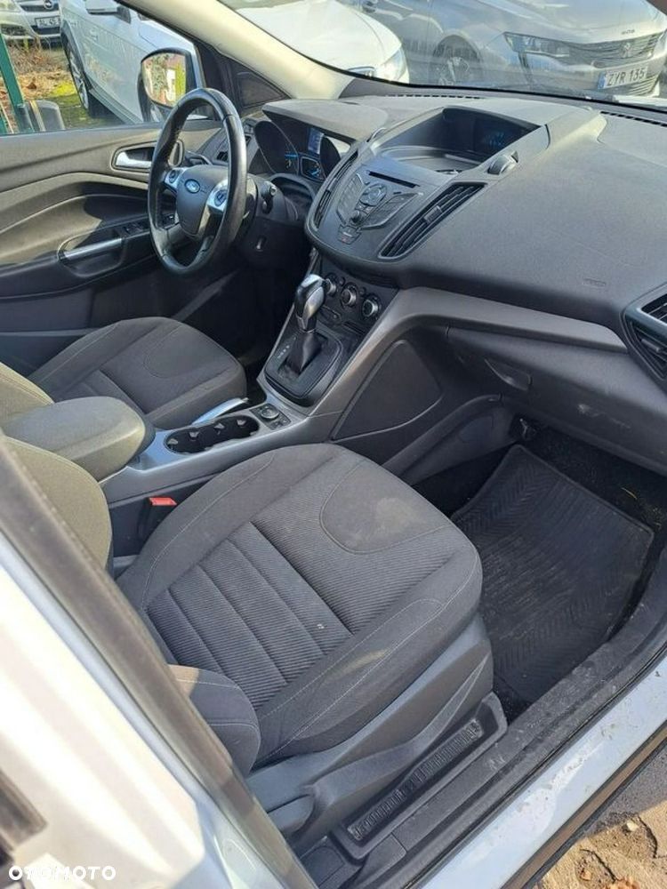 Ford Kuga 2.0 TDCi 4WD Trend - 22