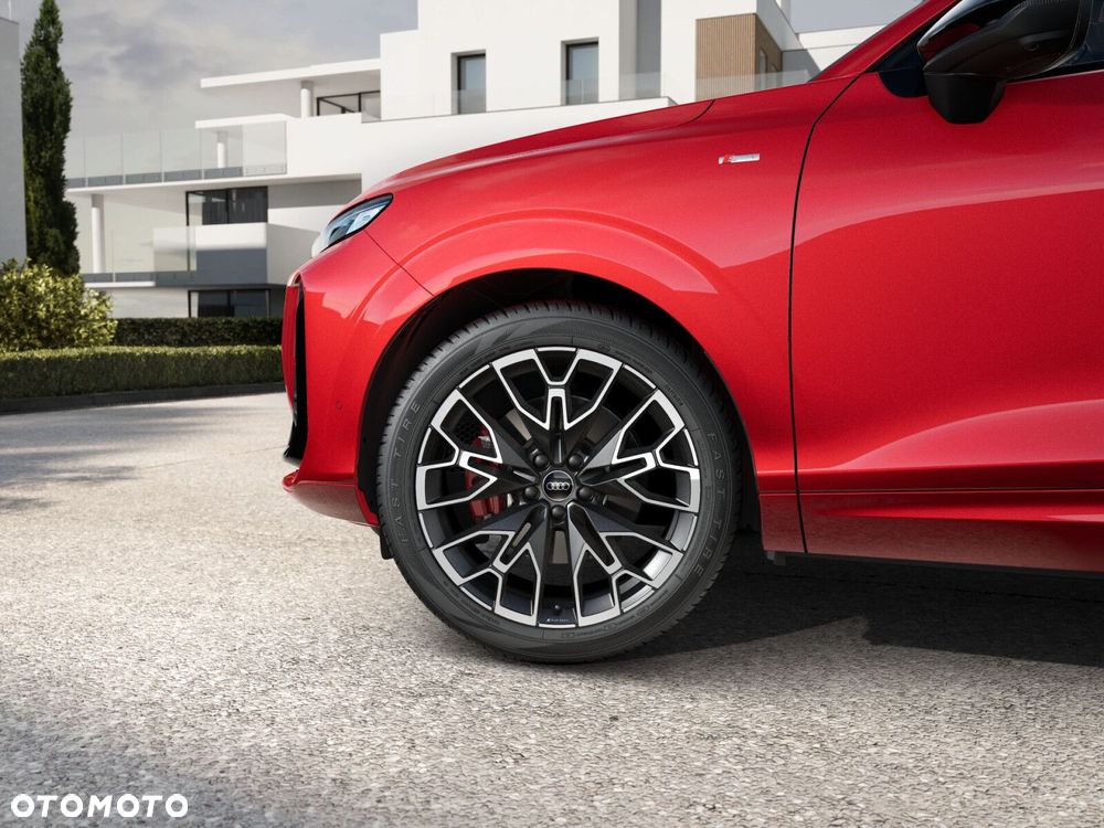 Audi Q3 Sportback - 7