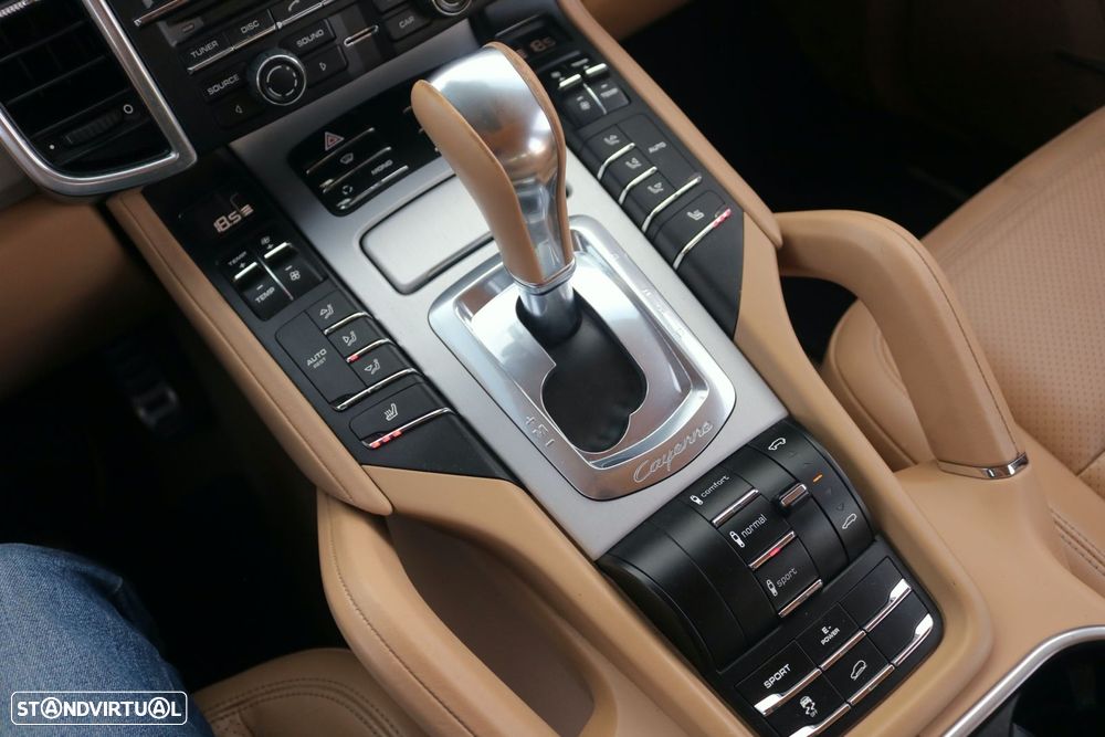 Porsche Cayenne S - 10