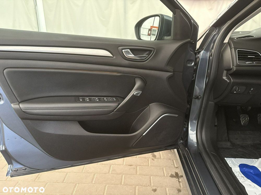 Renault Megane - 11