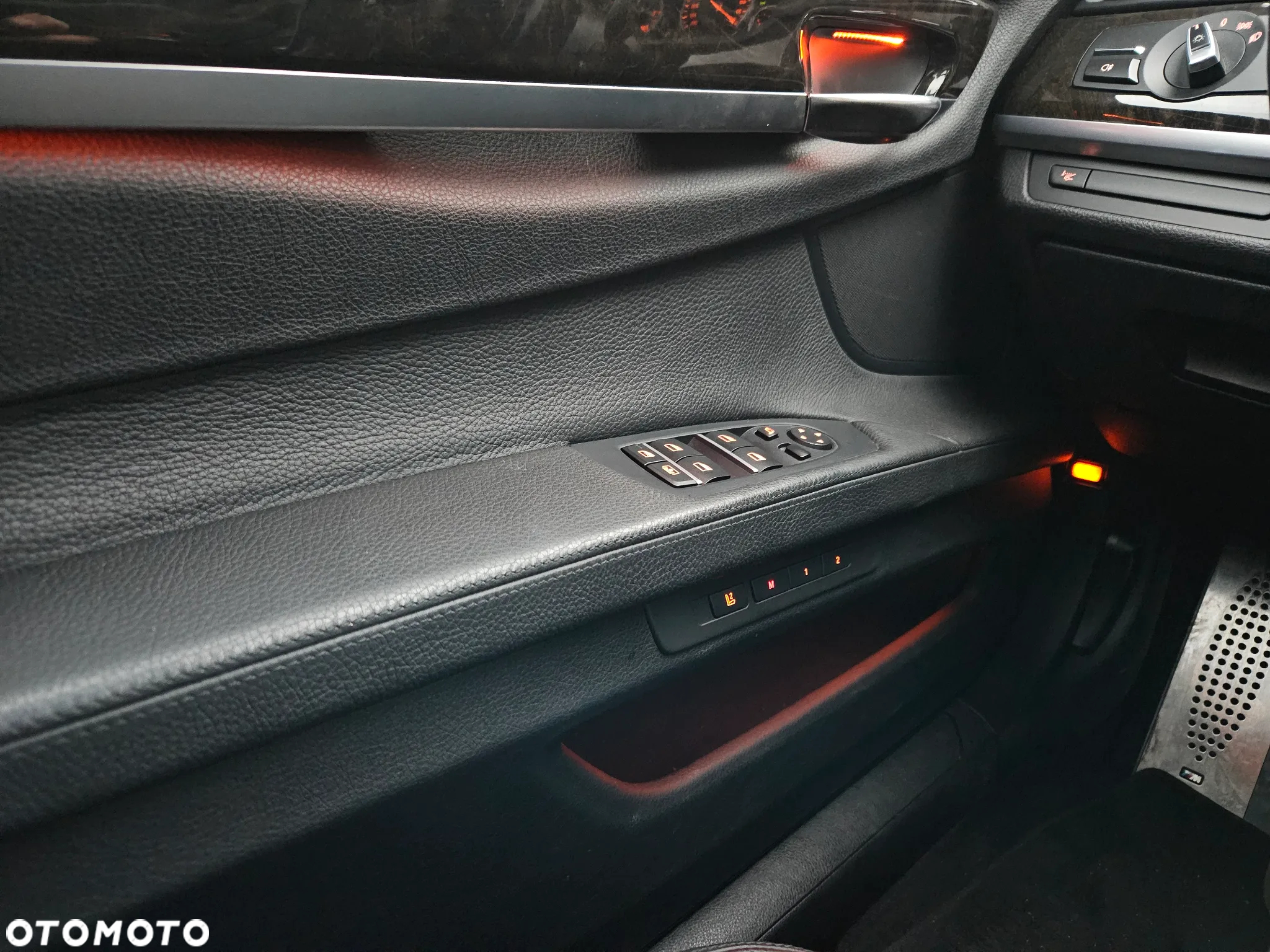 BMW Seria 7 750i - 10