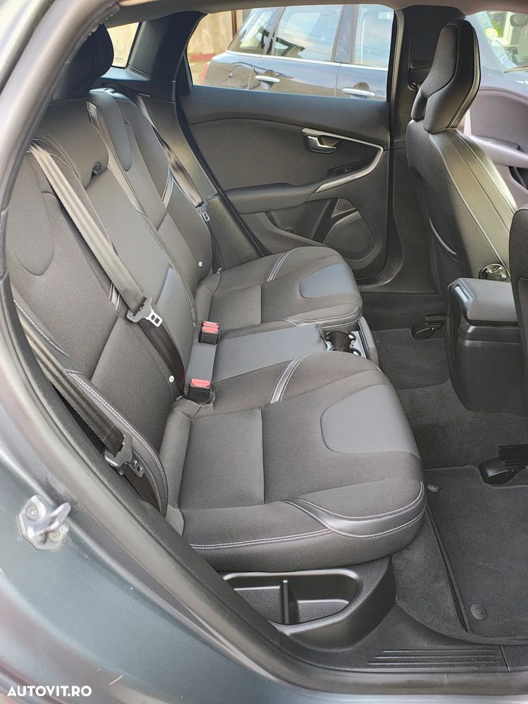Volvo V40 D2 RDesign - 20