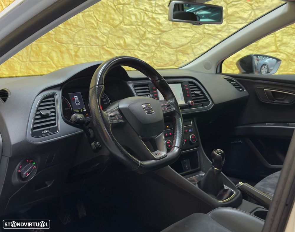 SEAT Leon ST 2.0 TDI FR - 4