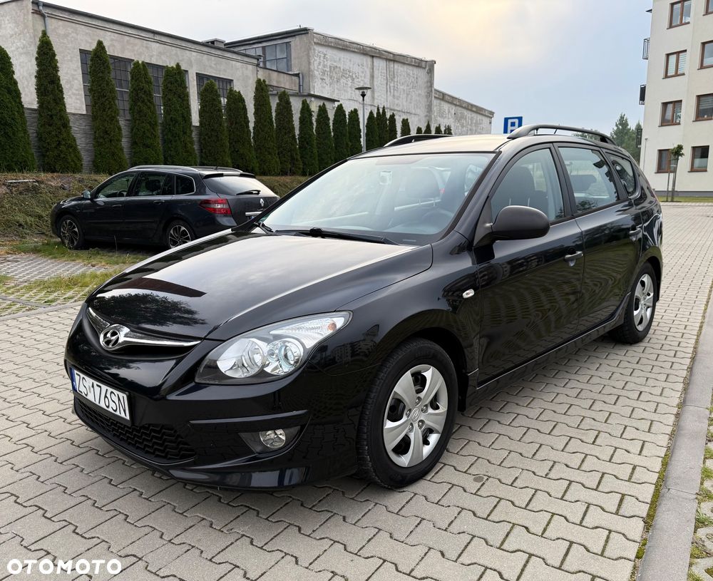Hyundai i30 1.4 Base - 17