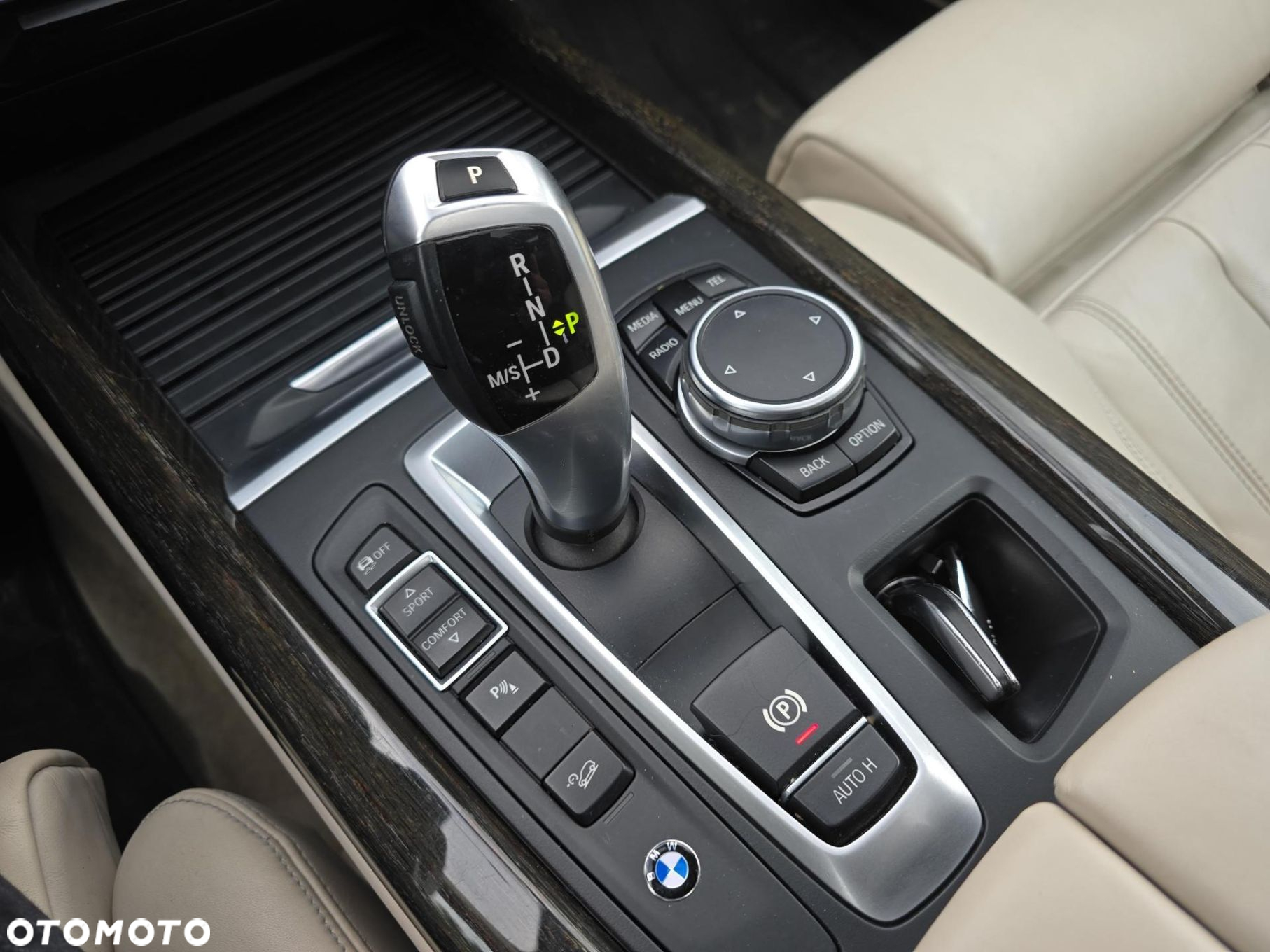 BMW X5 xDrive30d - 17