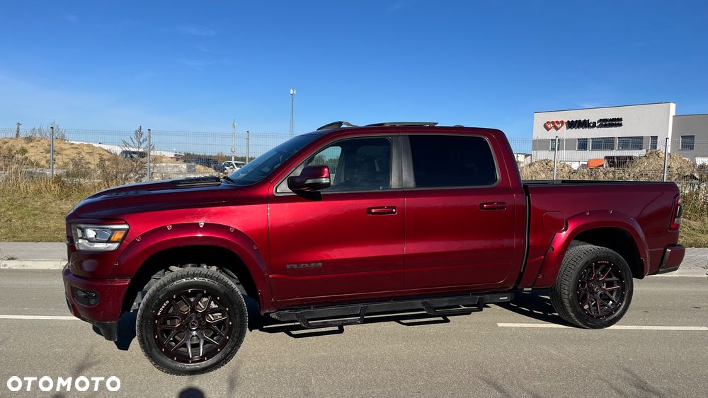 RAM 1500 Crew Cab Laramie - 16
