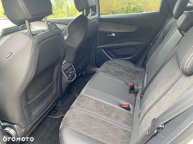 Peugeot 3008 2.0 BlueHDi GT S&S EAT6 - 23